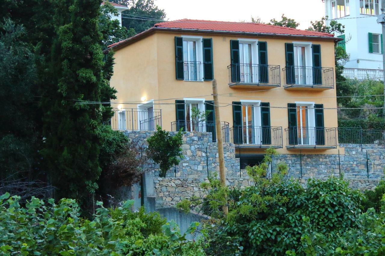 Villa Casa Laura Imperia Exterior foto